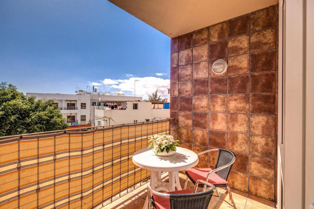 El Patio De Arguineguin , Gran Canaria Bagian luar foto